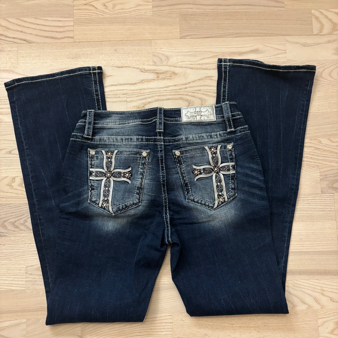 Snygga jeans från Miss Me💙