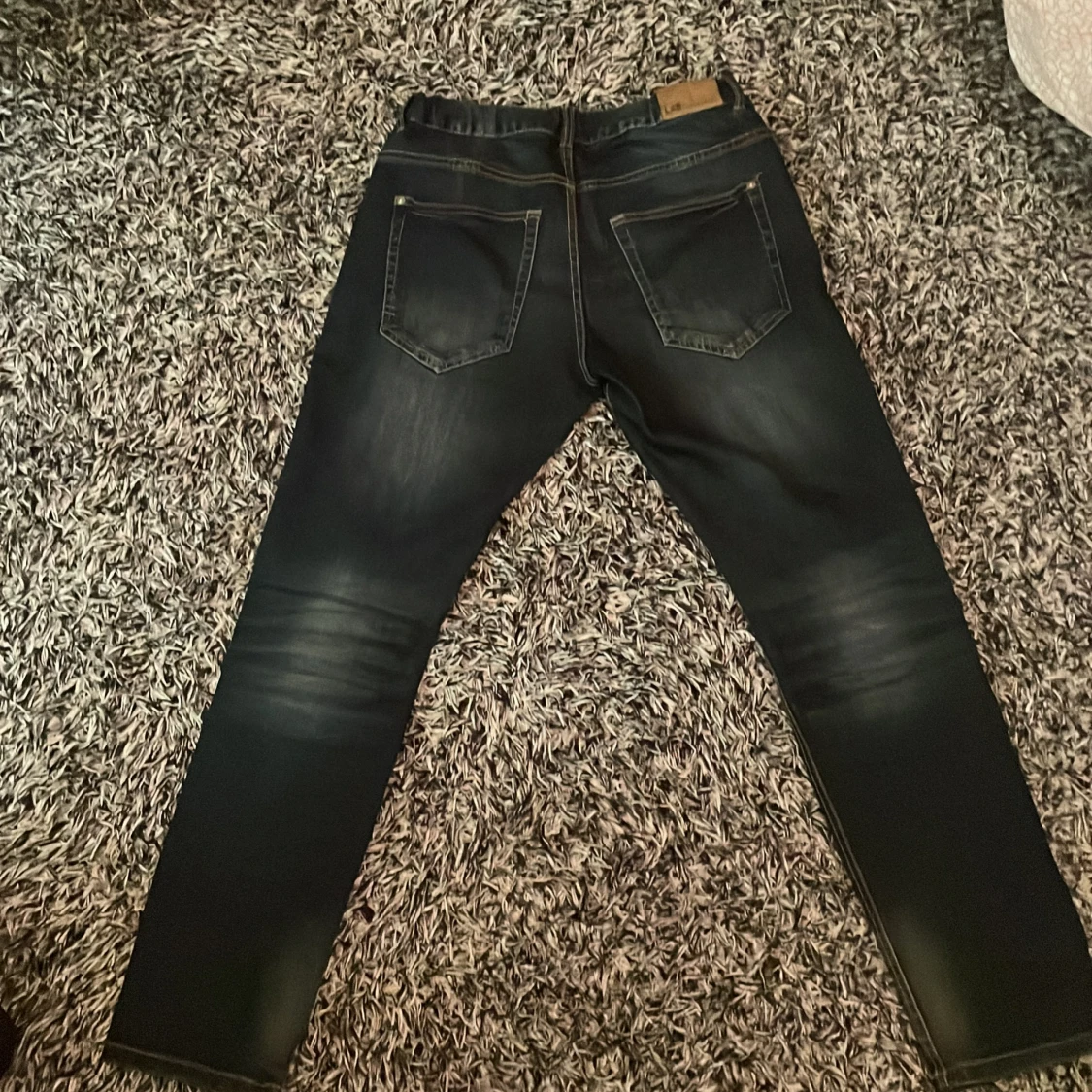 Mörkblå jeansbyxor från LAB Industries - 1