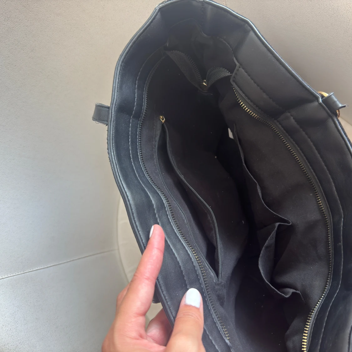 Svart axelväska - 2