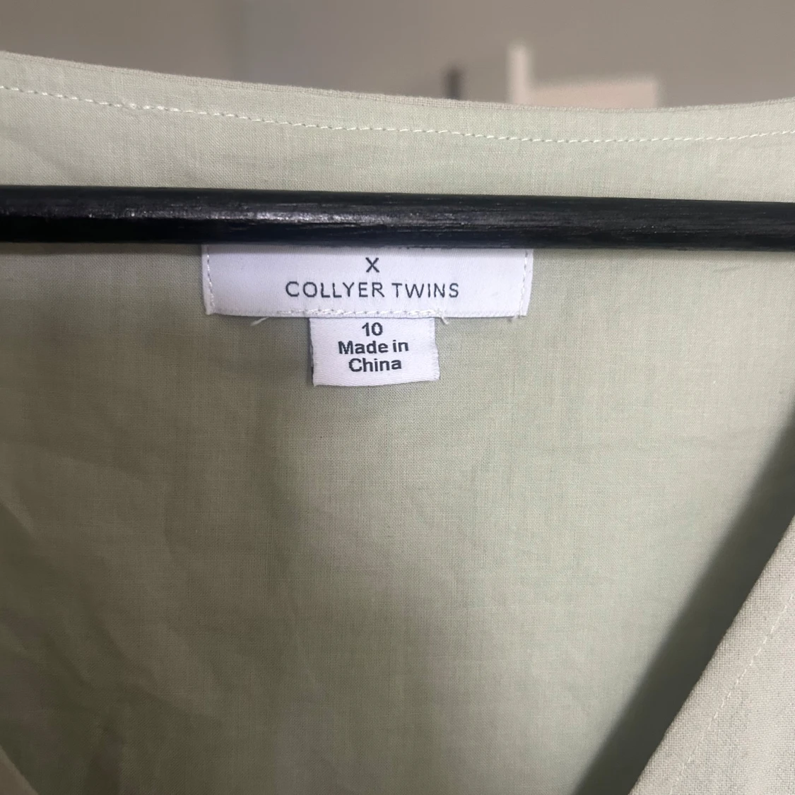 Ljusgrön kortklänning från Collyer Twins x ASOS - 3