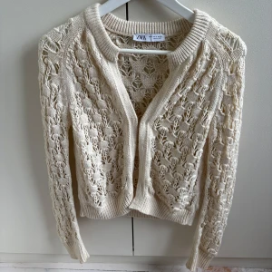 Virkad kofta - As snygg virkad kofta, kom privat för frågor osv!