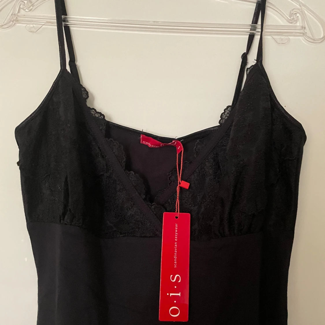 Svart linne från OIS - 1