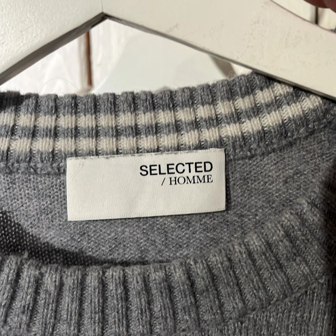 Grå och beige stickad tröja Selected - 4