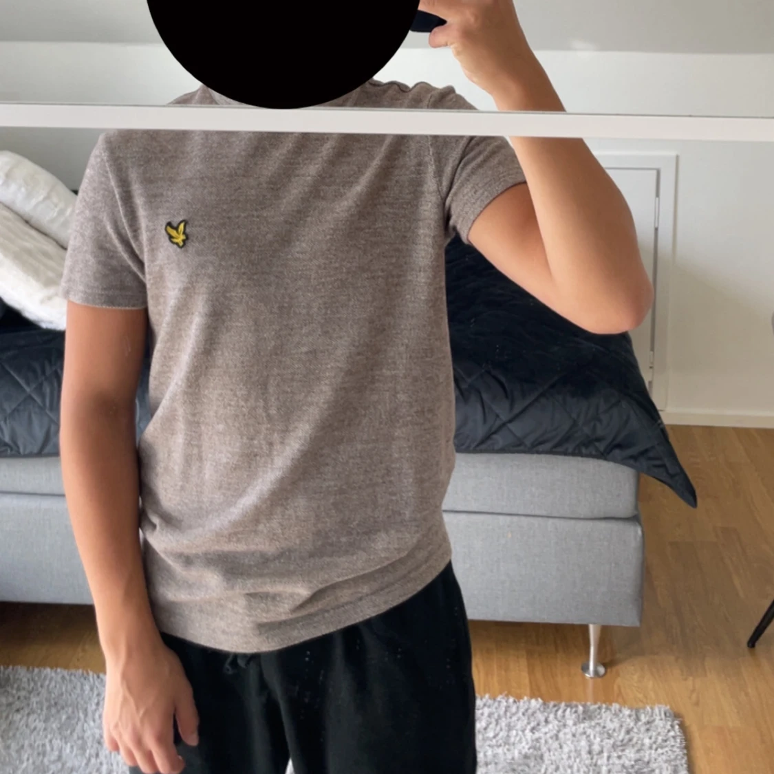 Beige t-shirt från Lyle & Scott