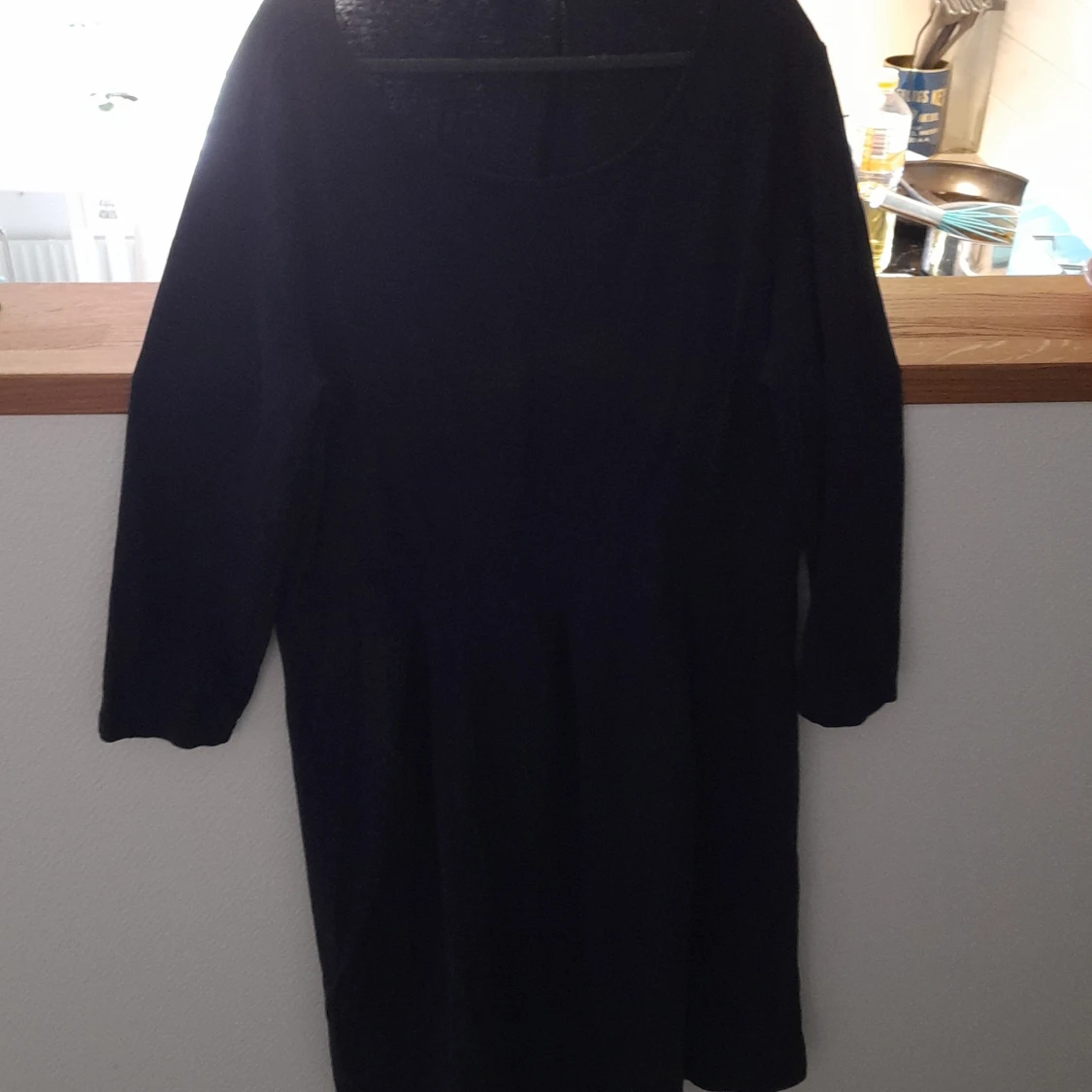 Marinblå långärmad klänning Anna Field