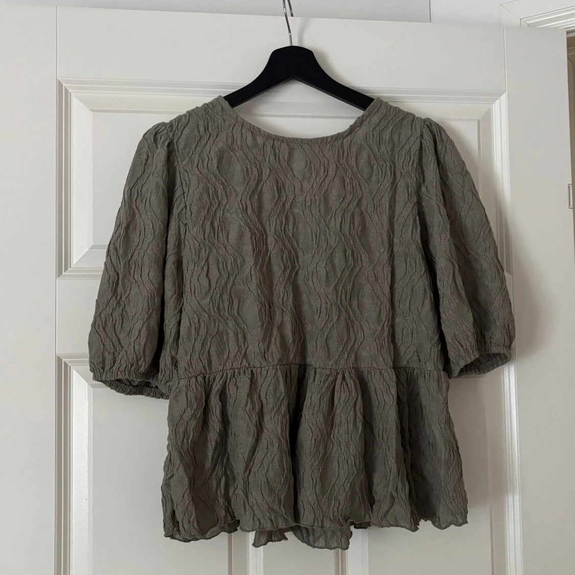 Topp med öppen rygg - 1