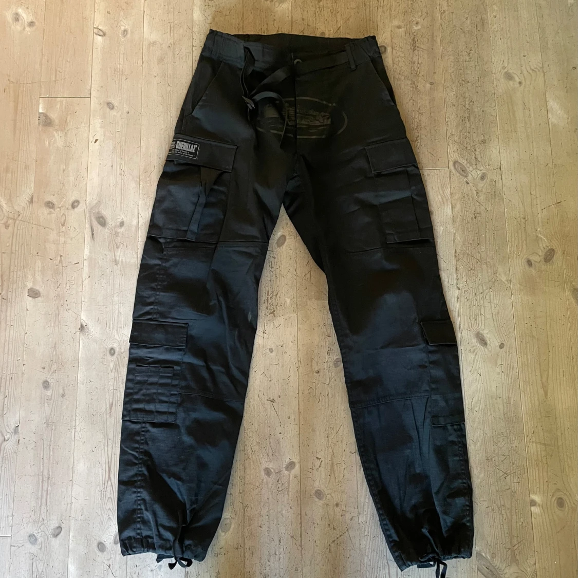 Corteiz Guerilla Cargos Triple Black