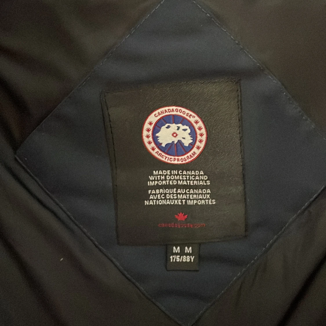 Mörkblå dunväst från Canada Goose - 1