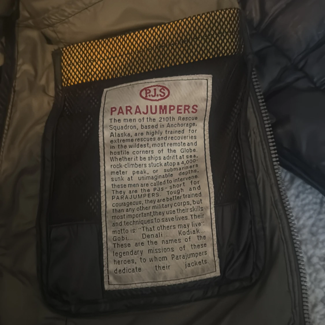 Svart dunjacka från Parajumpers - 4