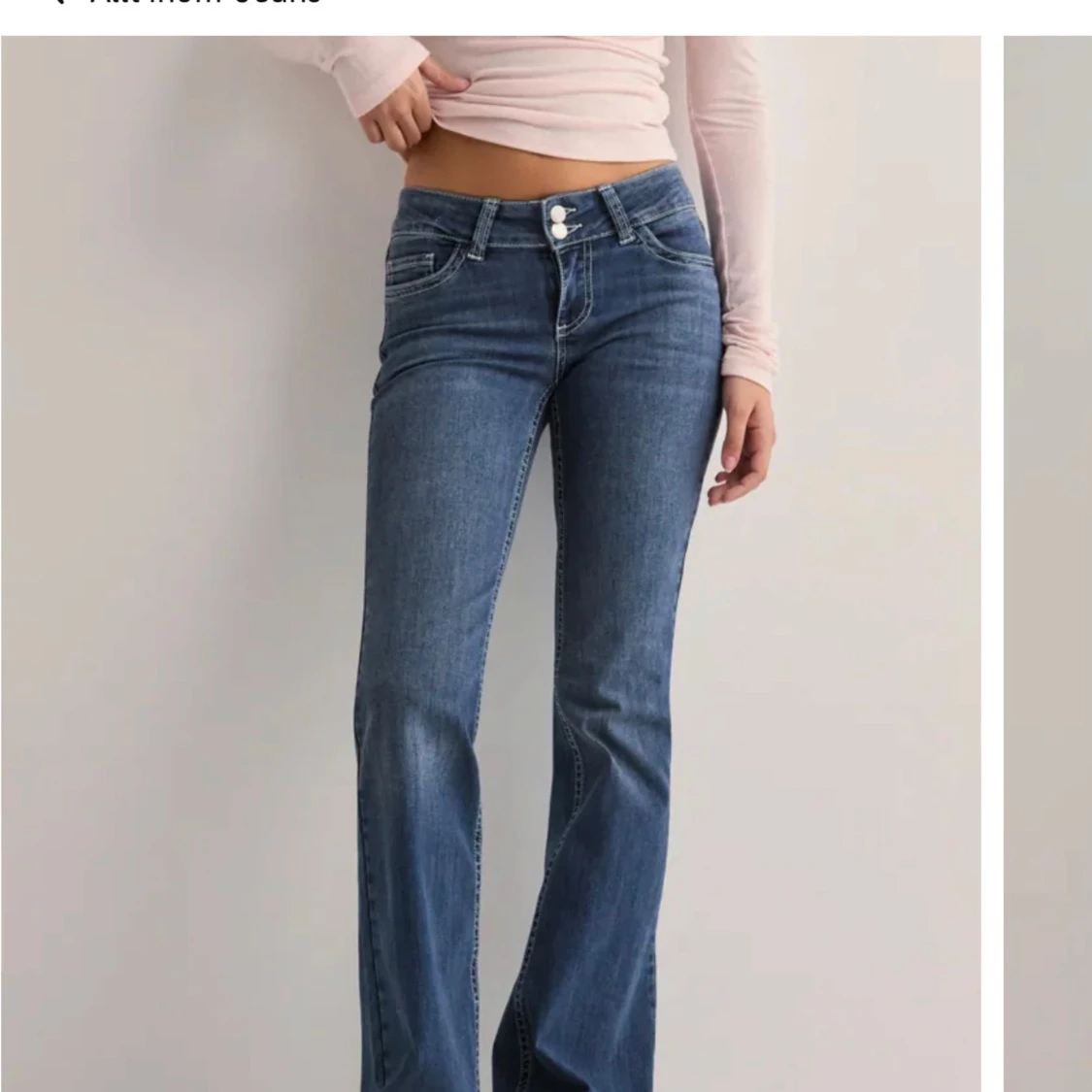 Blå bootcut jeans