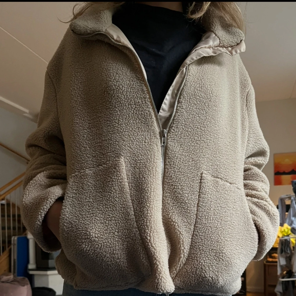 Beige teddyjacka med dragkedja