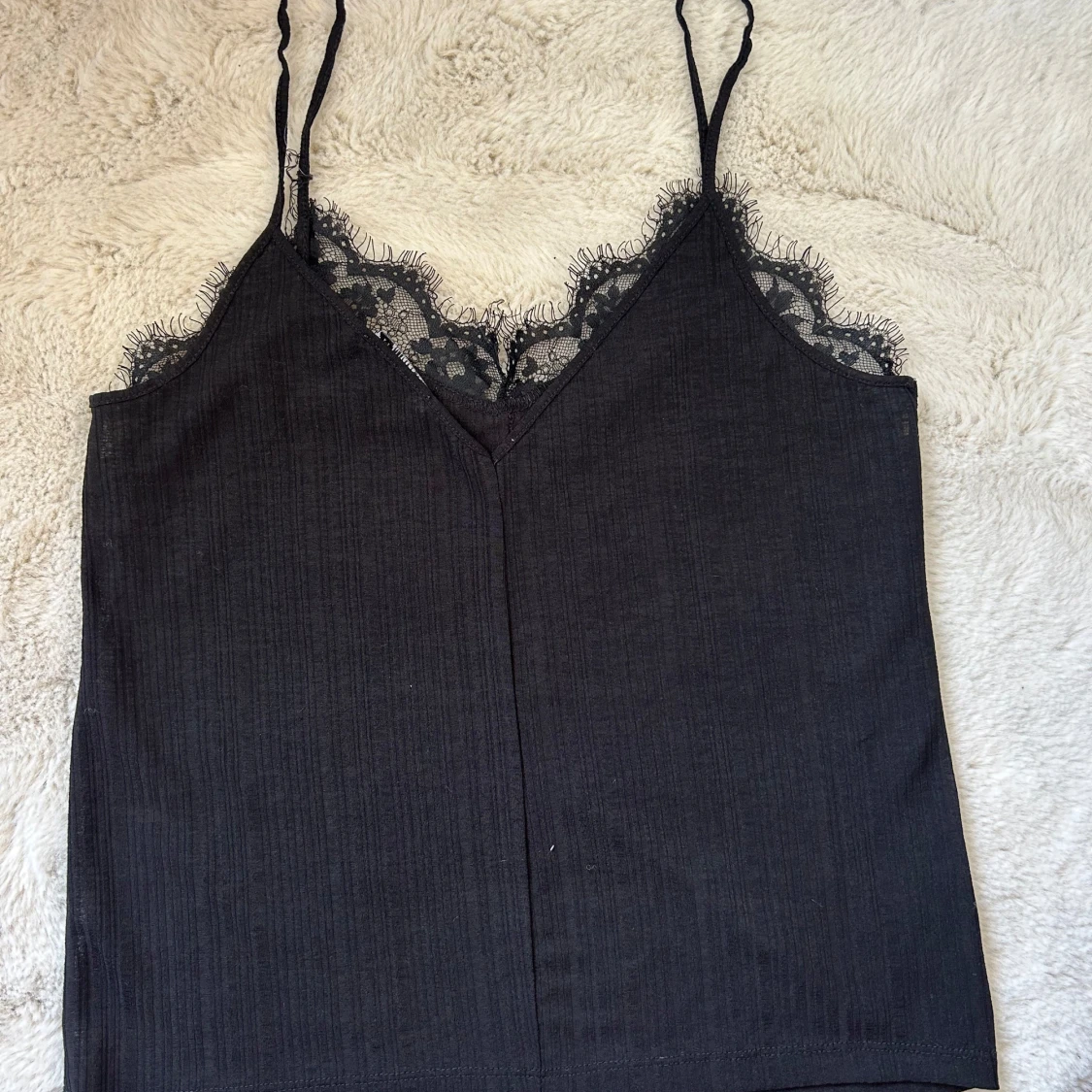 Svart spetslinne från Zara  - 1