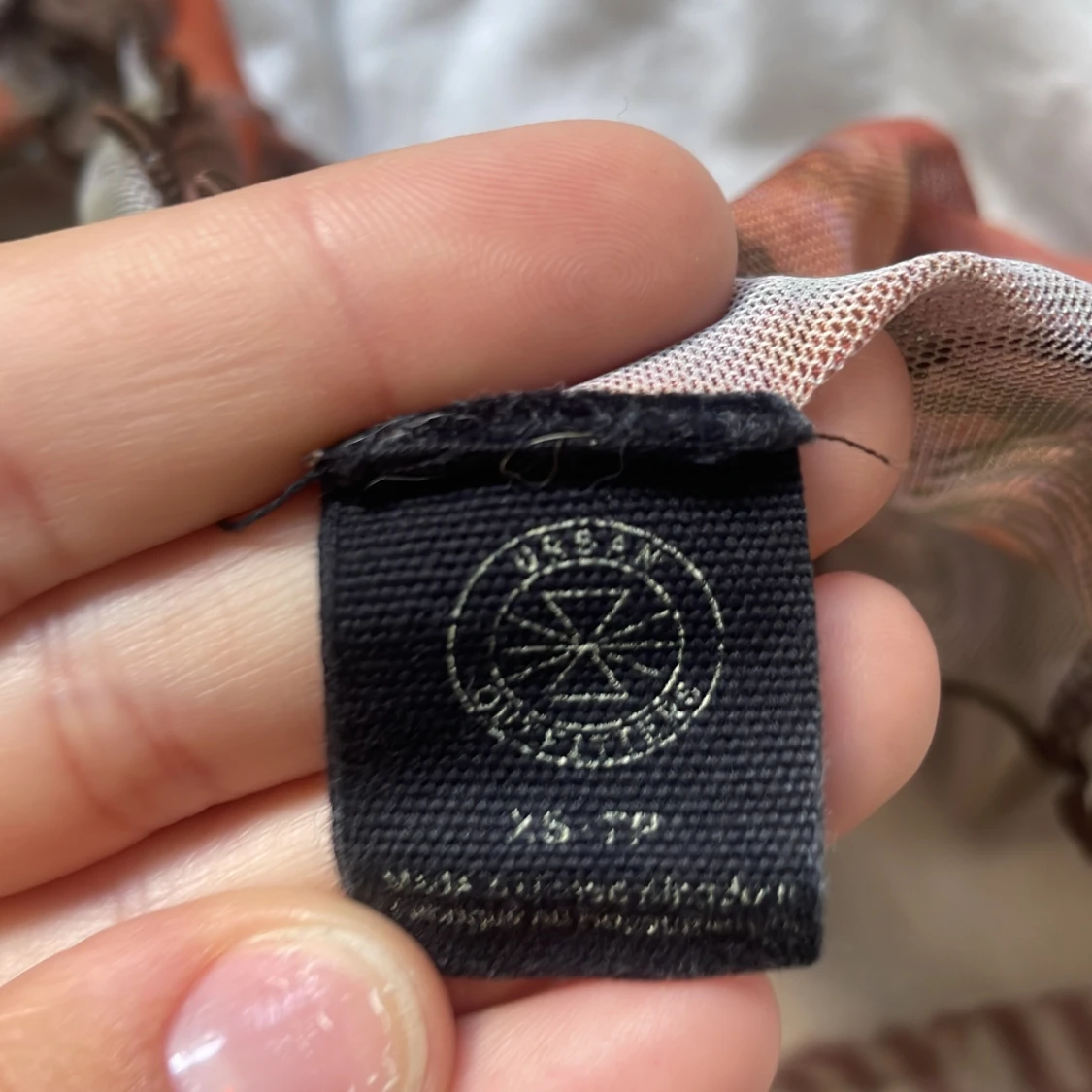 Mesh topp från Urban Outfitters XS - 2