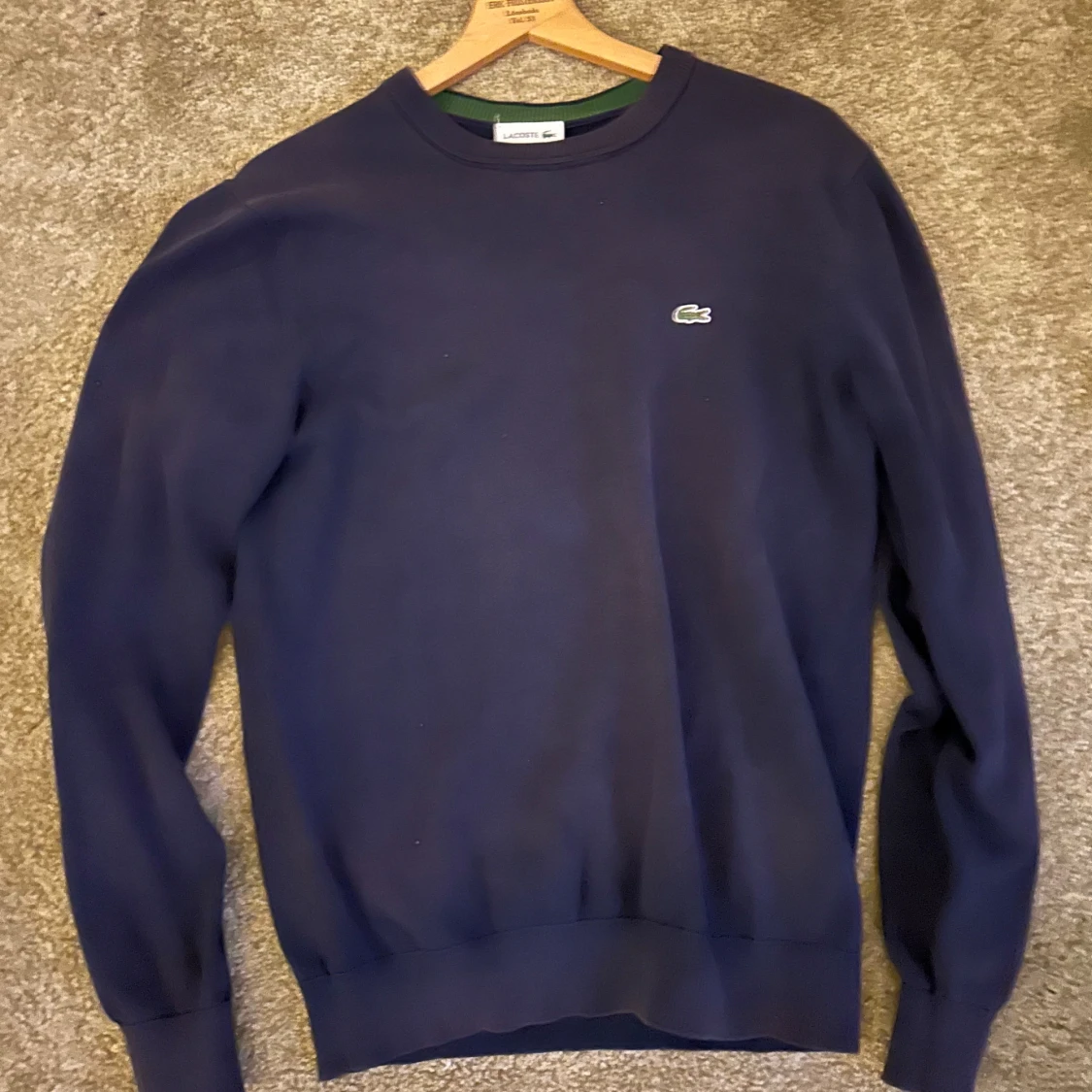 Stickad tröja från Lacoste