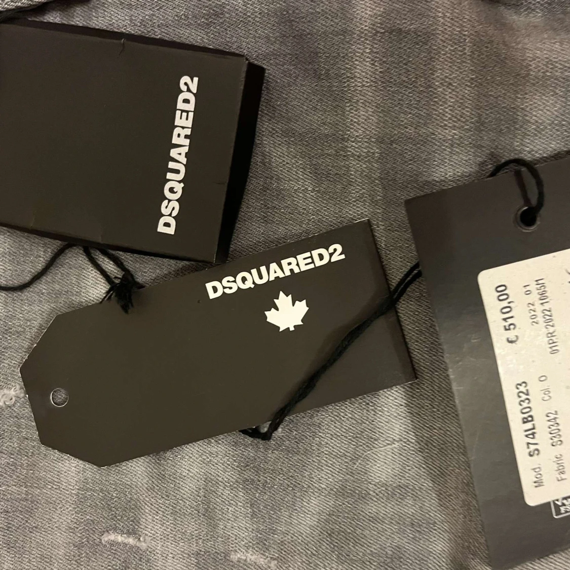 Gråa shorts från Dsquared2 - 1