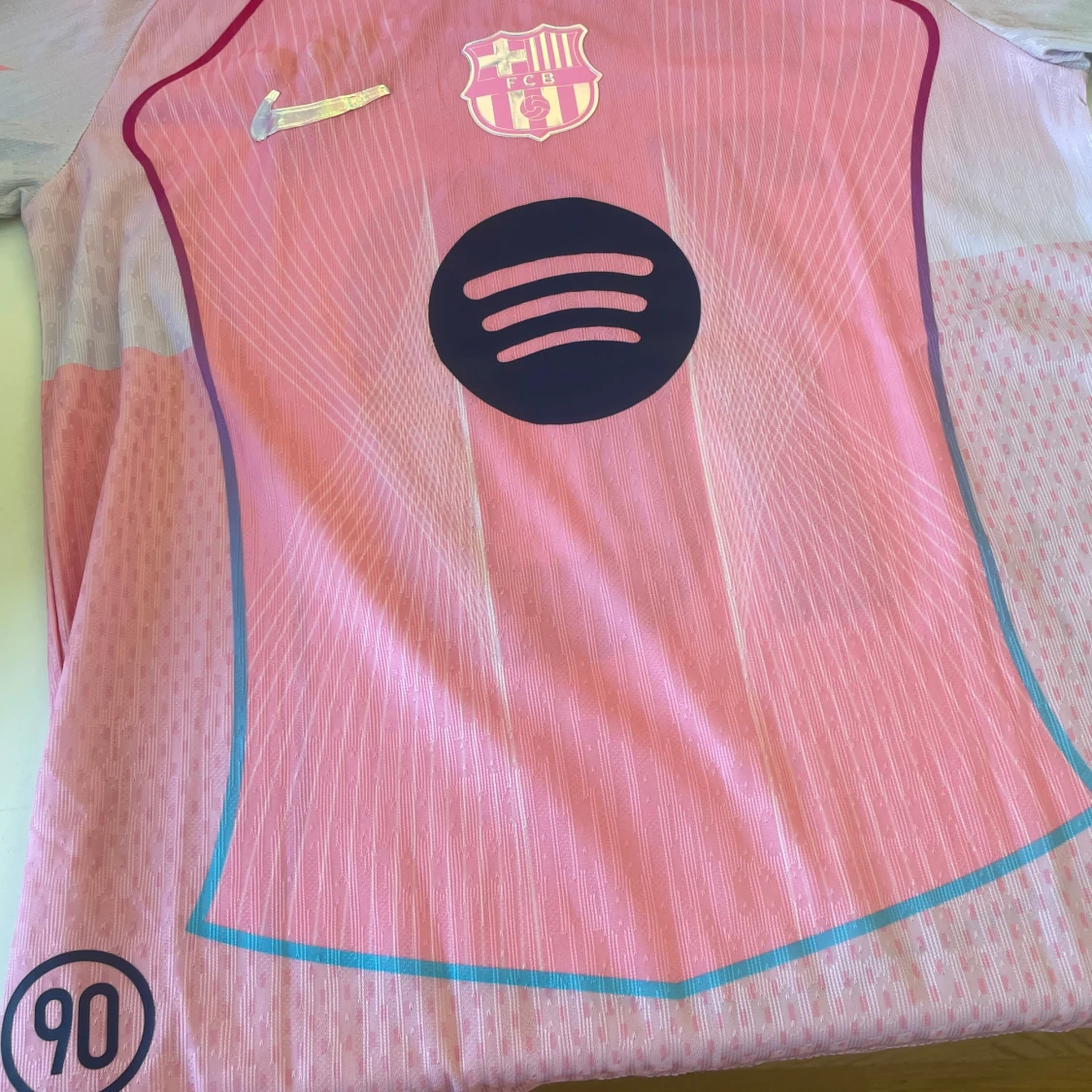 Barcelona Lamine Yamal rosa fotbollströja