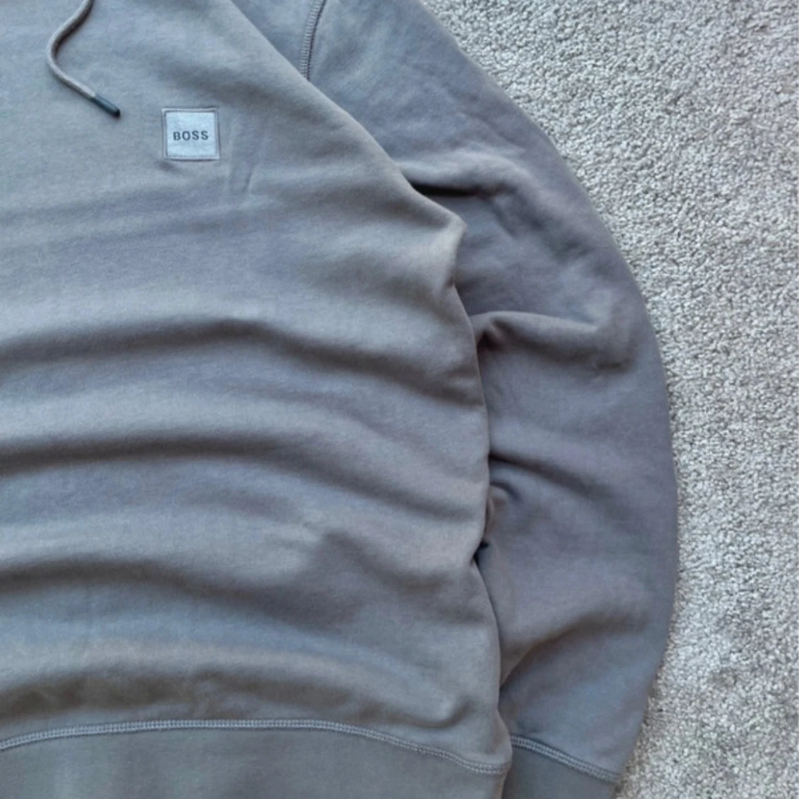 Mörkgrå Hugo Boss hoodie - 2