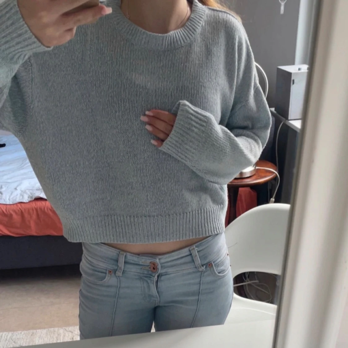 Ljusblå stickad tröja