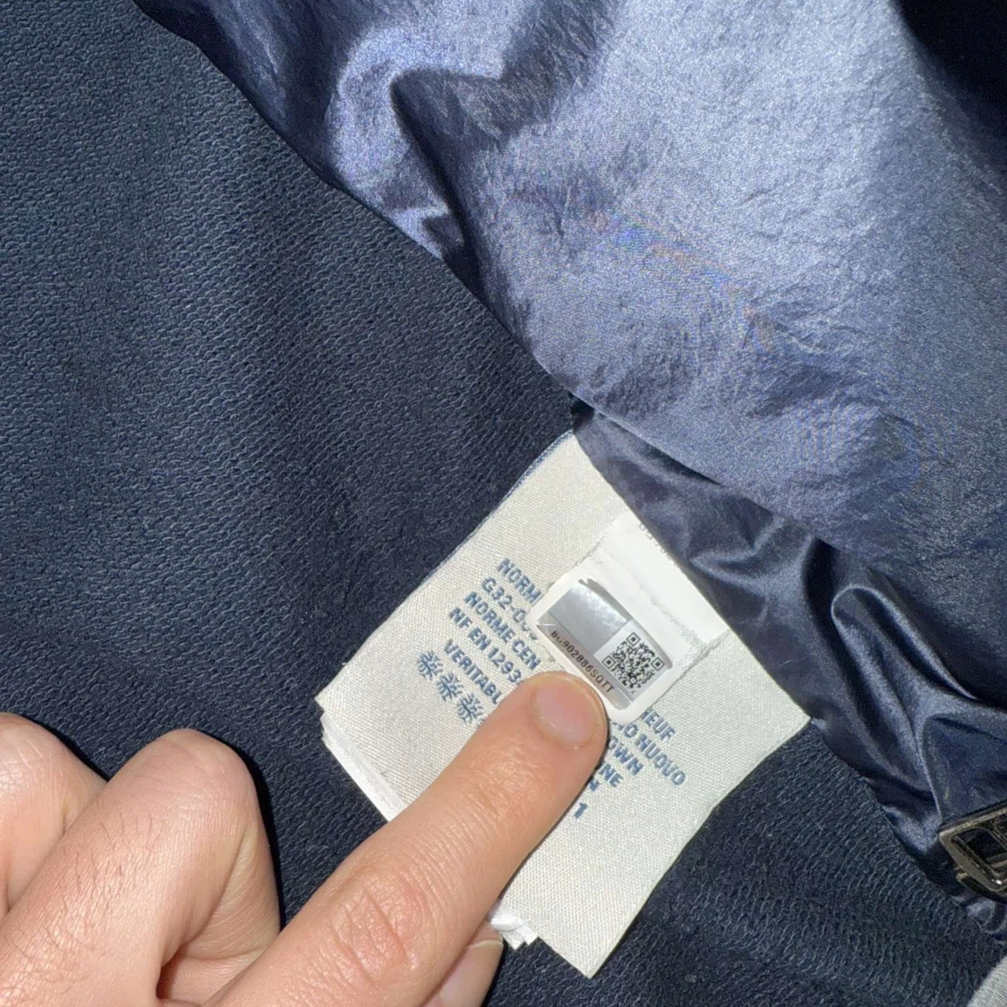 Mörkblå Moncler cardigan äkta storlek S - 3