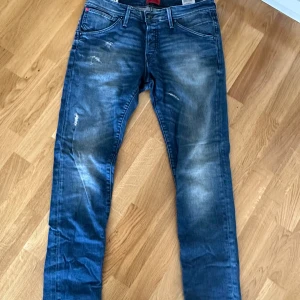 Jeans - Är fina och som nya