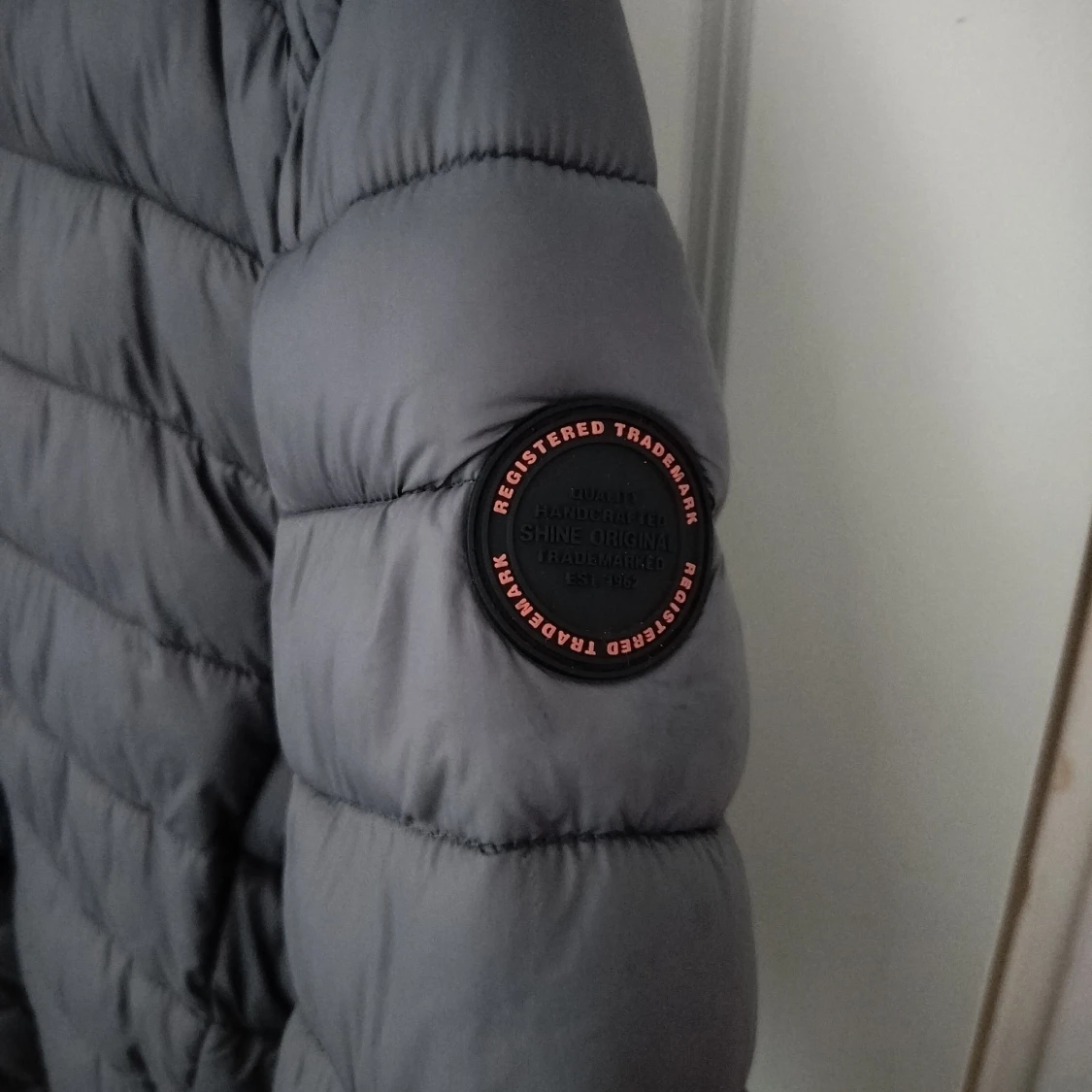 Mörkgrå pufferjacka Shine Original - 2