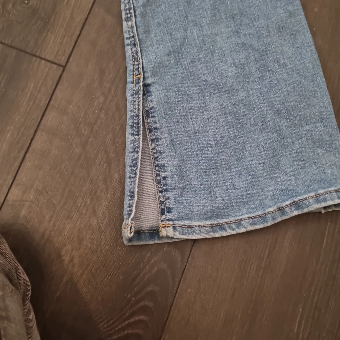 Blå bootcut jeans - 4