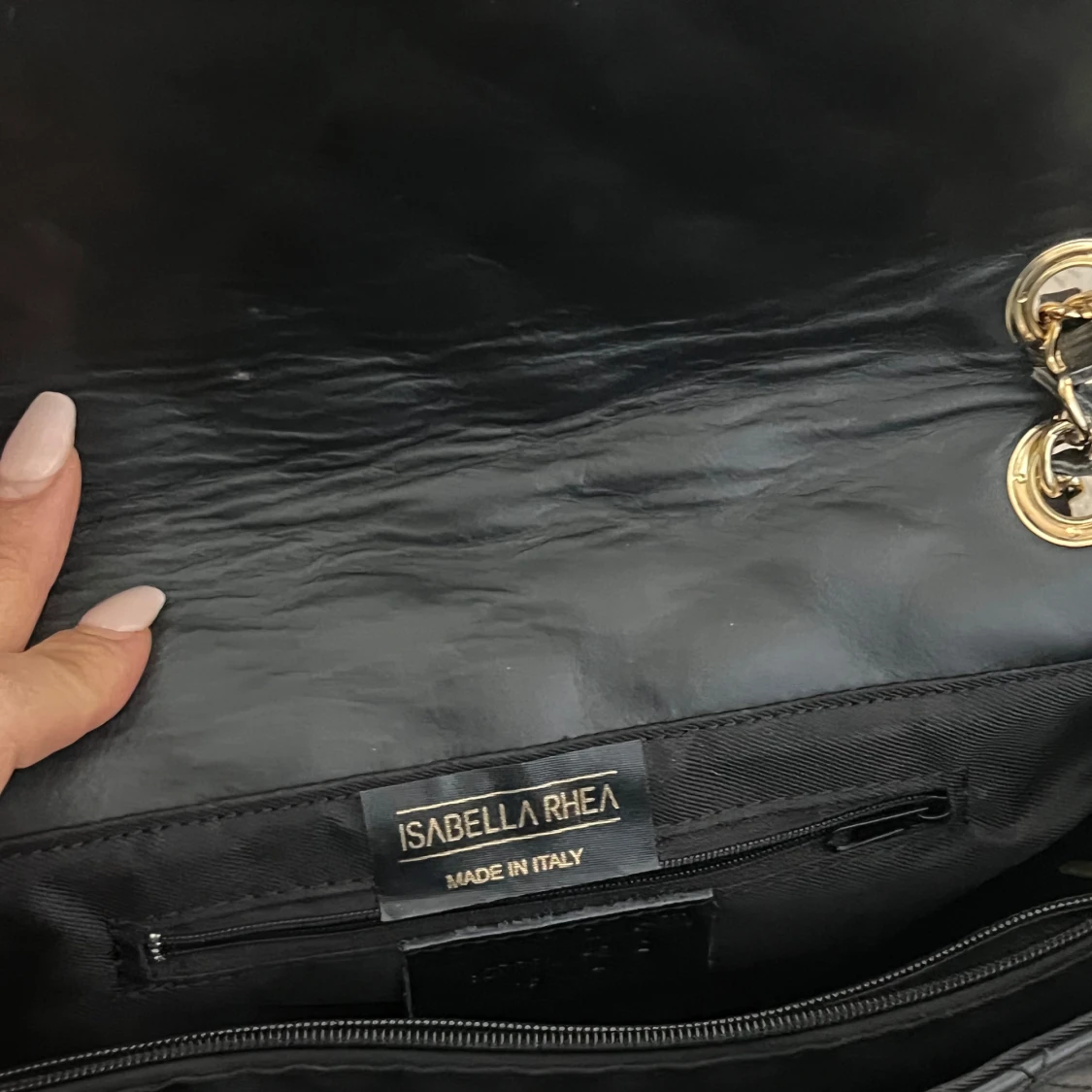 Svart quiltad axelväska från Isabella Rhea - 1