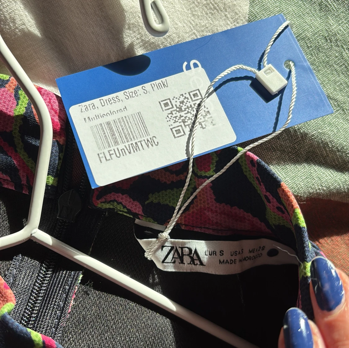 Färgglad kortklänning från Zara - 2