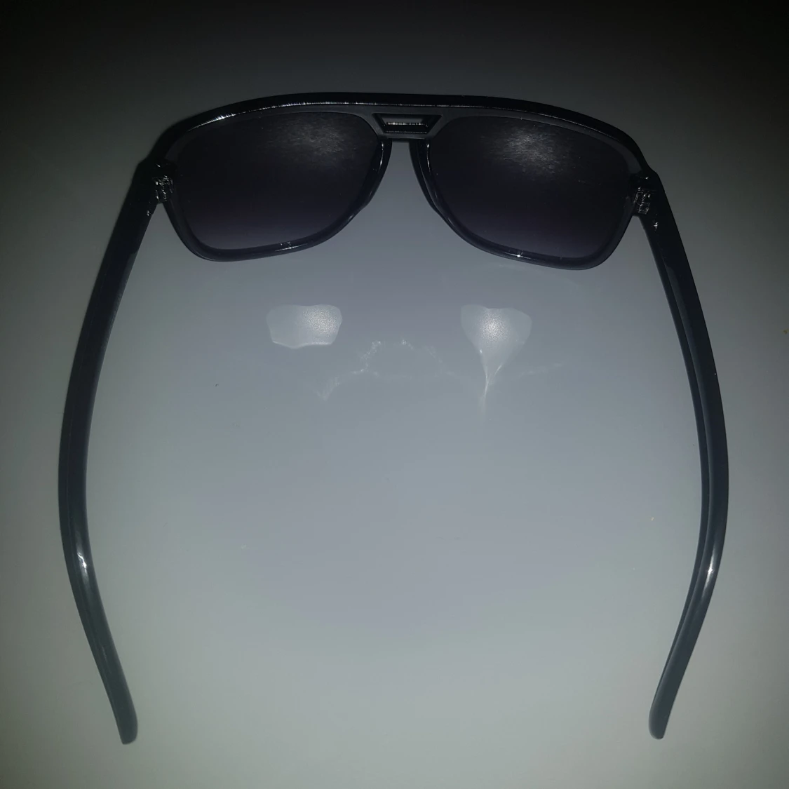 Svarta pilotbågar solglasögon - 1