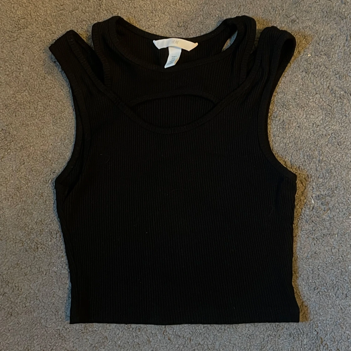 Svart croptop linne