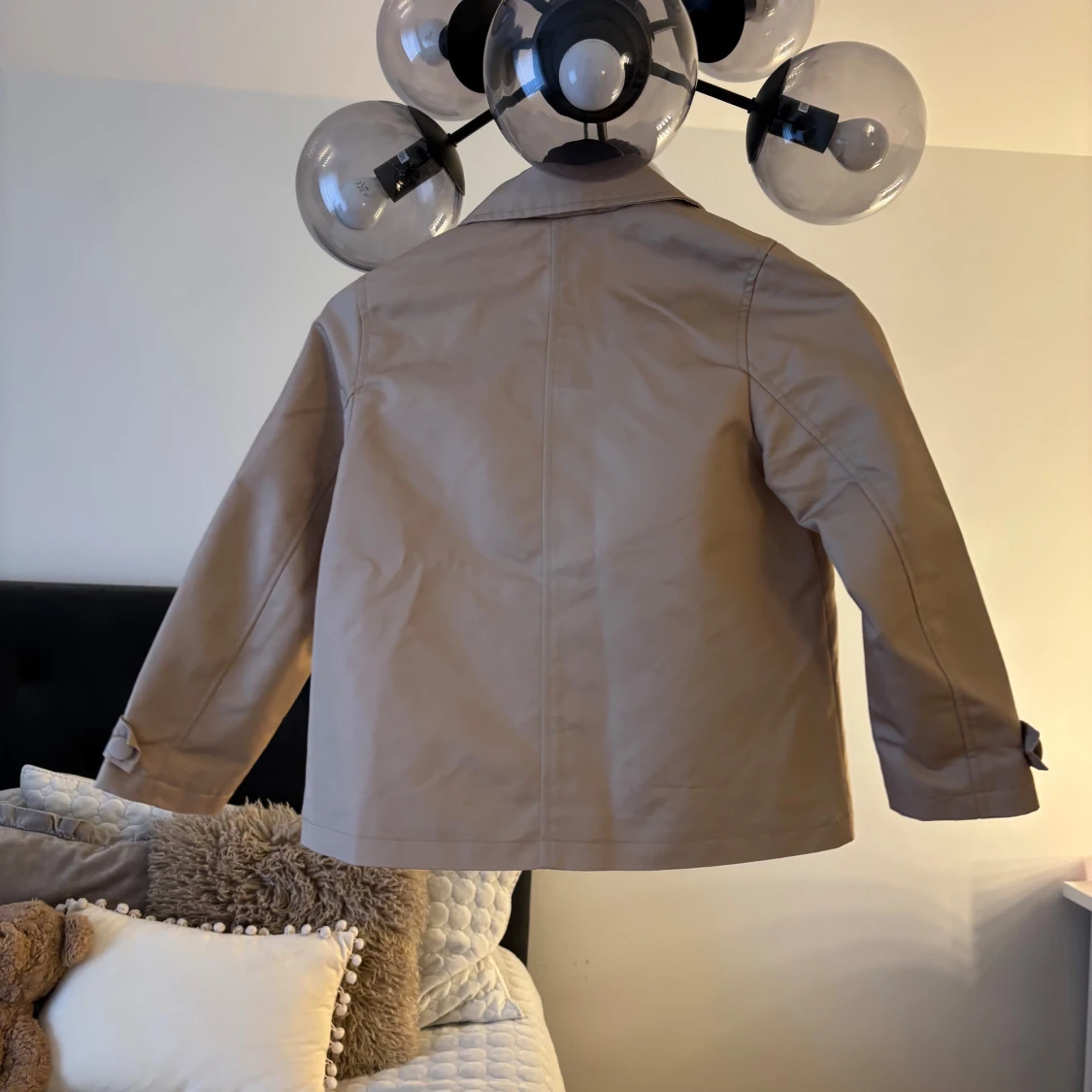 Beige kavajjacka från H&M, strl 128 - 1