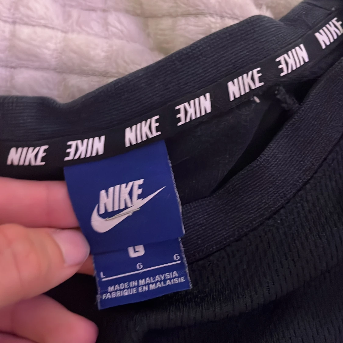 Svart långärmad Nike tröja - 2