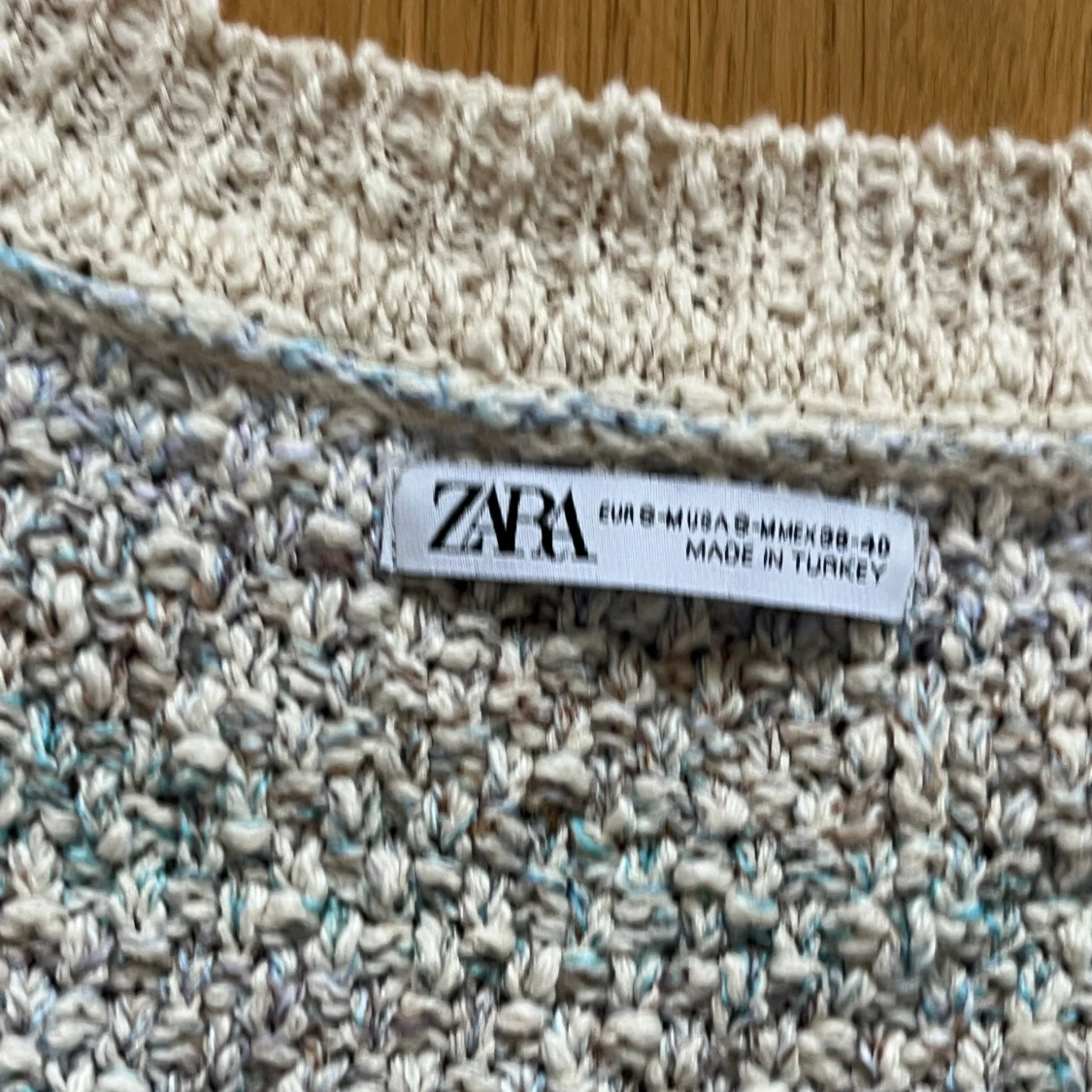 Stickad väst Zara - 1