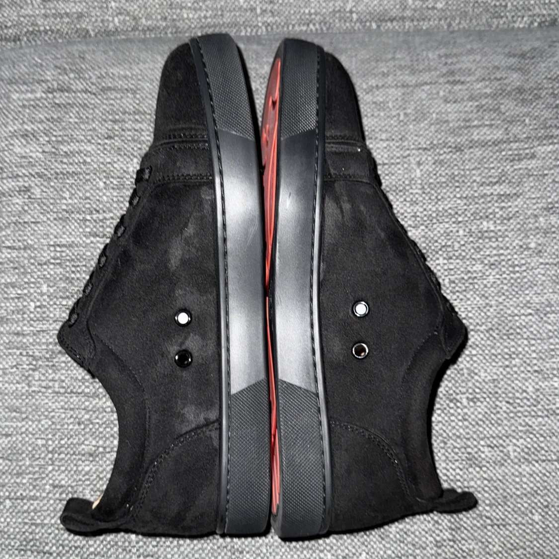 Christian Louboutin svarta sneakers mocka - 2