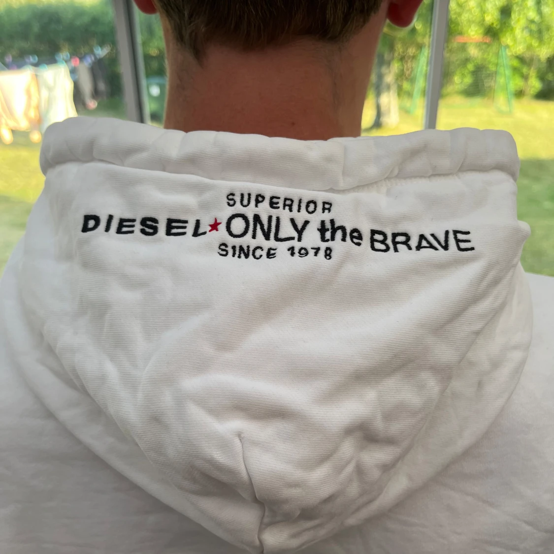 Vit hoodie från Diesel med brodyr - 2