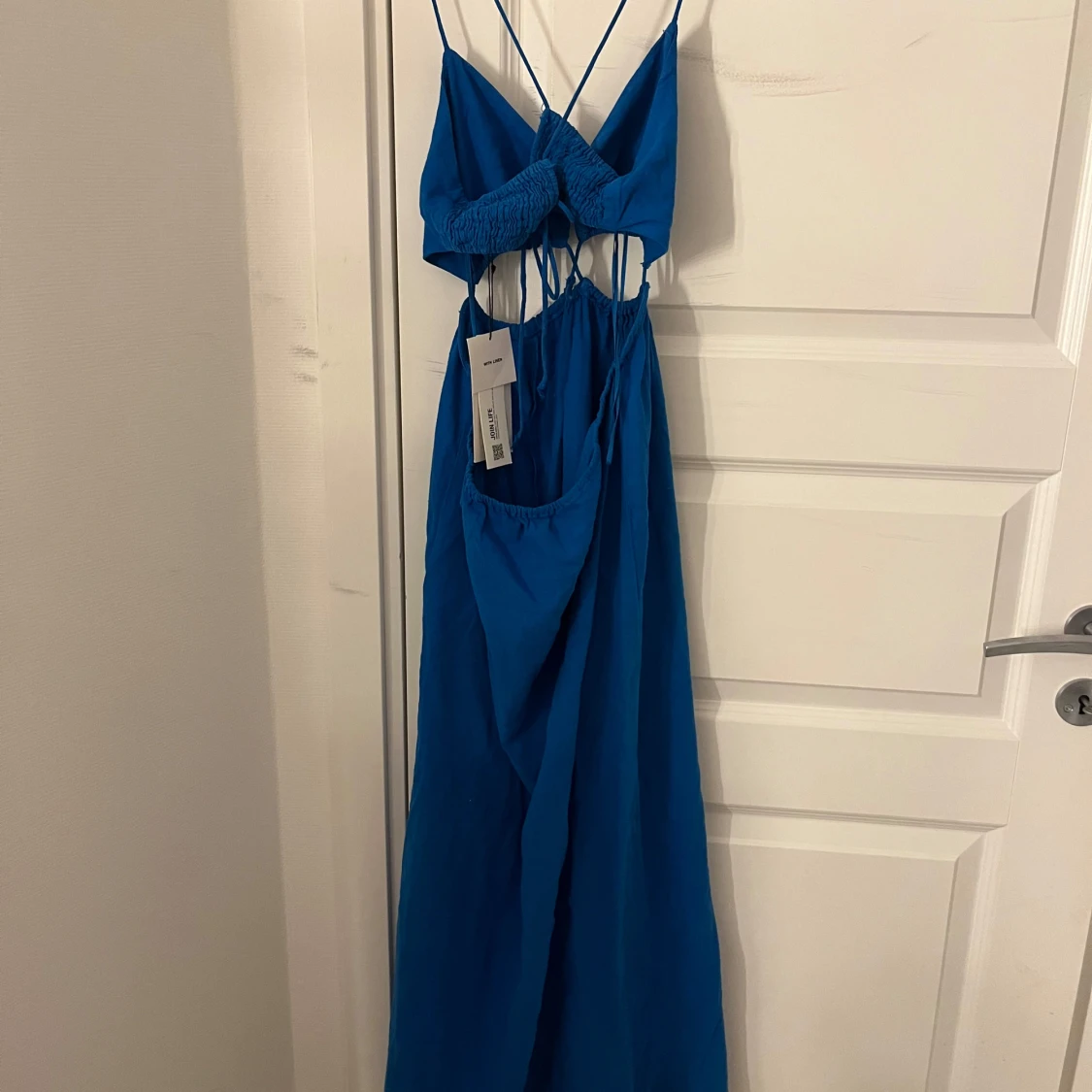 Blå långklänning från Zara  - 1