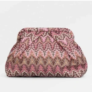 Pala Bonita Bag - Clutch, Beck Södergaard  - !INTRESSE KOLL! ( ❣️Tryck ej på köp nu❣️) Den är i ny! Vid frågor eller funderingar så är det bara att höra av sig!