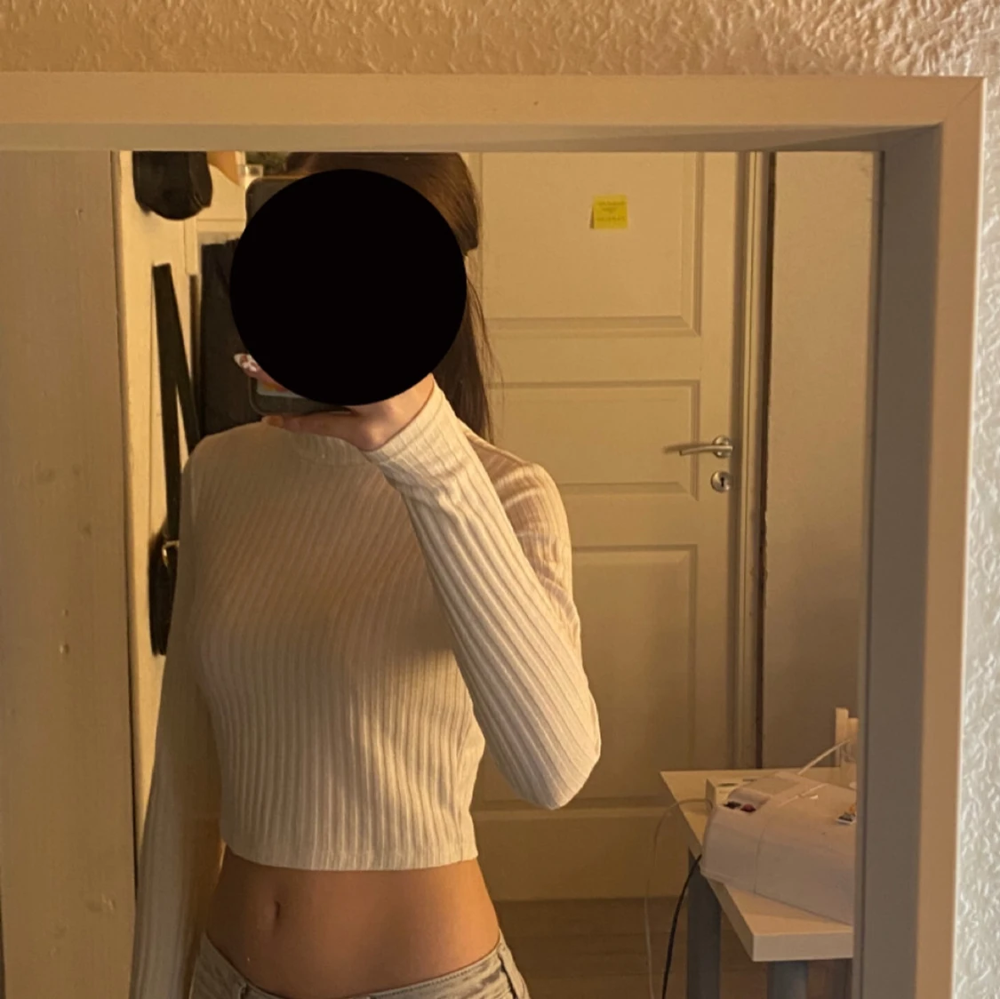 Vit croppad tröja - 2