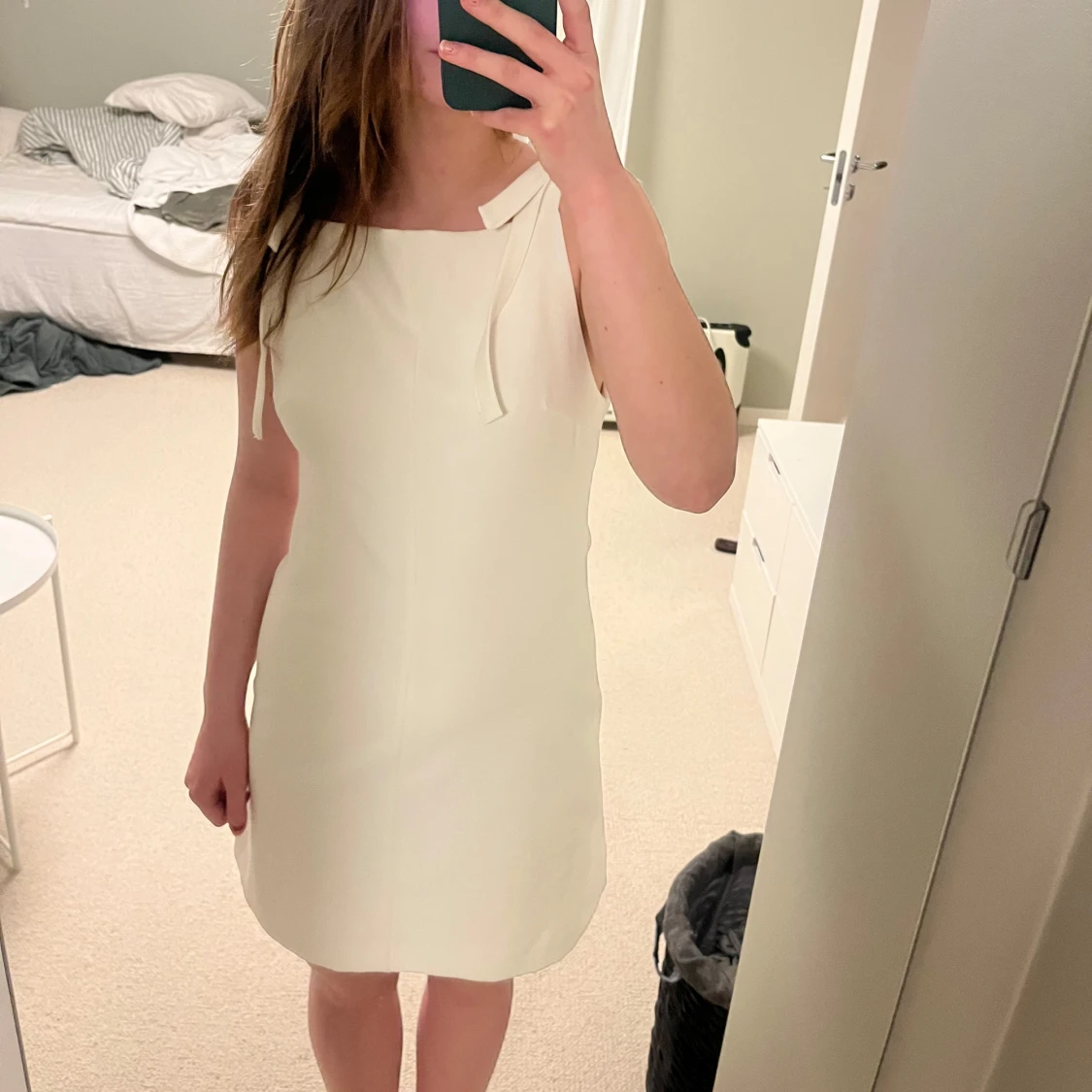 Zara klänning med rosetter - 1