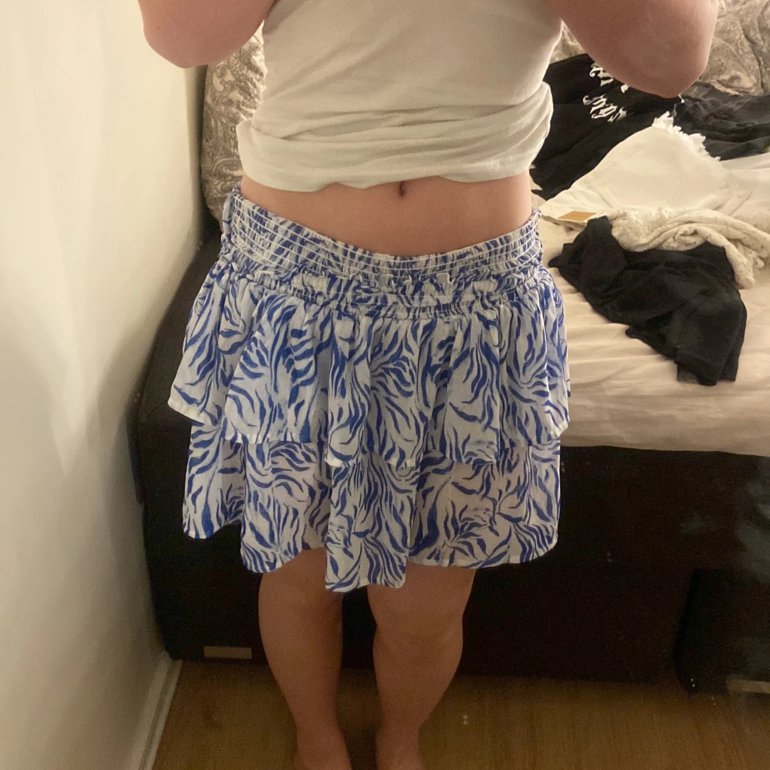 Blåvit zebramönstrad volangkjol - 1