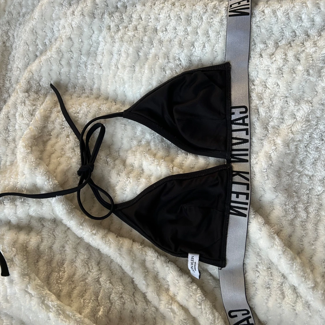 Svart bikini från Calvin Klein - 1