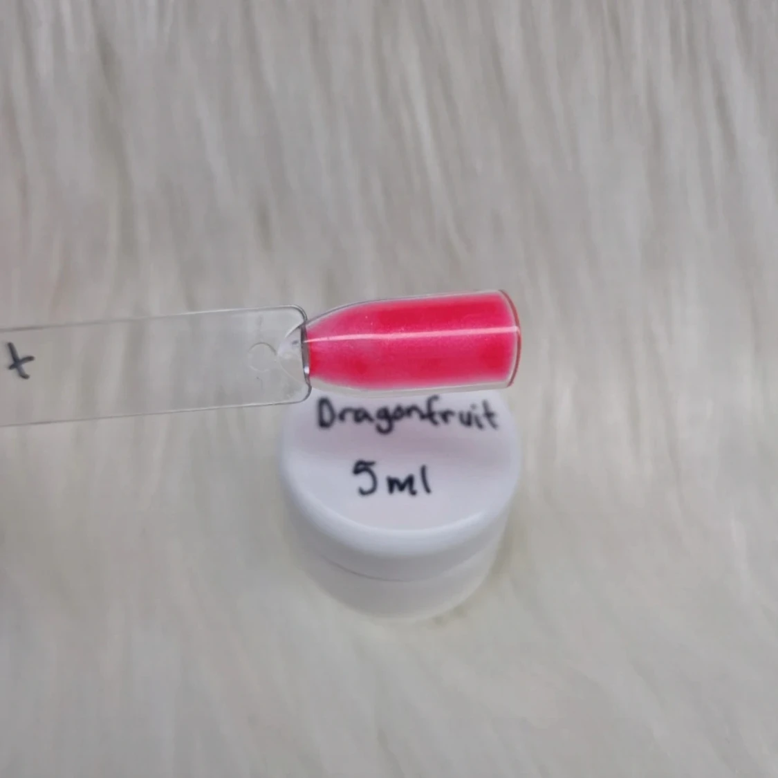 Le colour gel i färgen Dragonfruit - 1