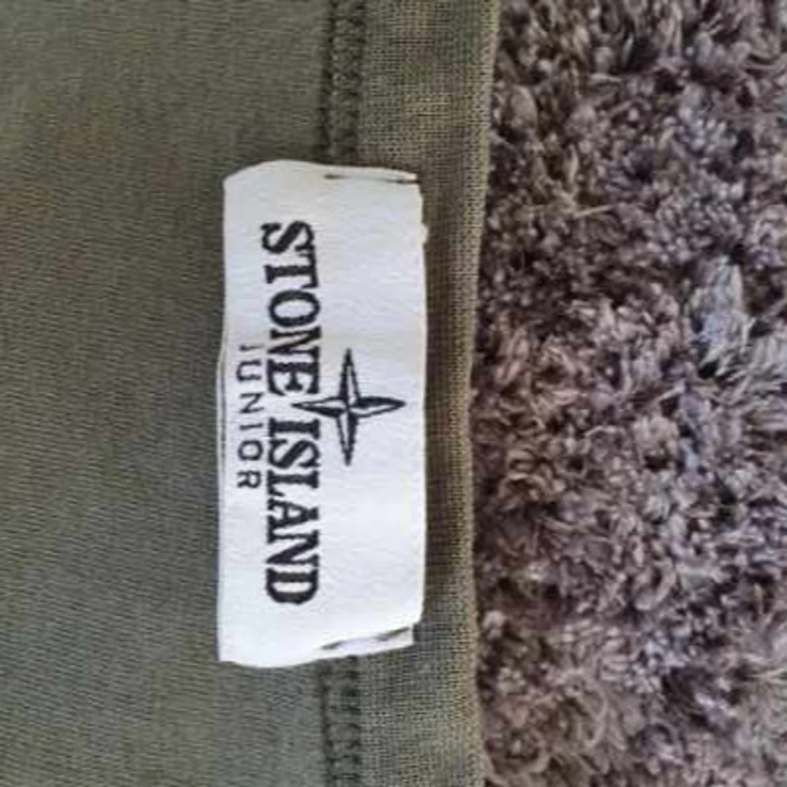  tröja från Stone Island  - 1