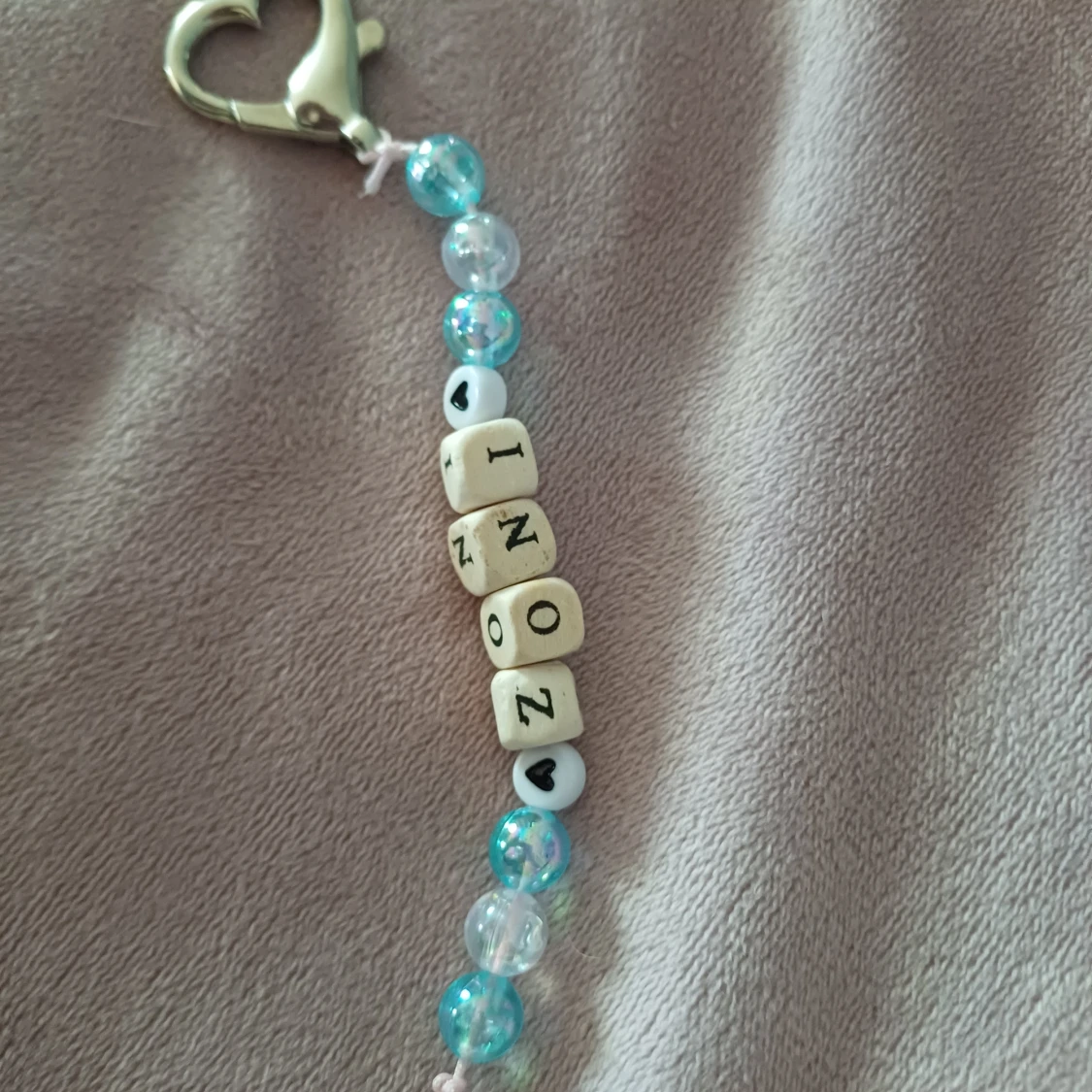 LĂ€s annonsenđș