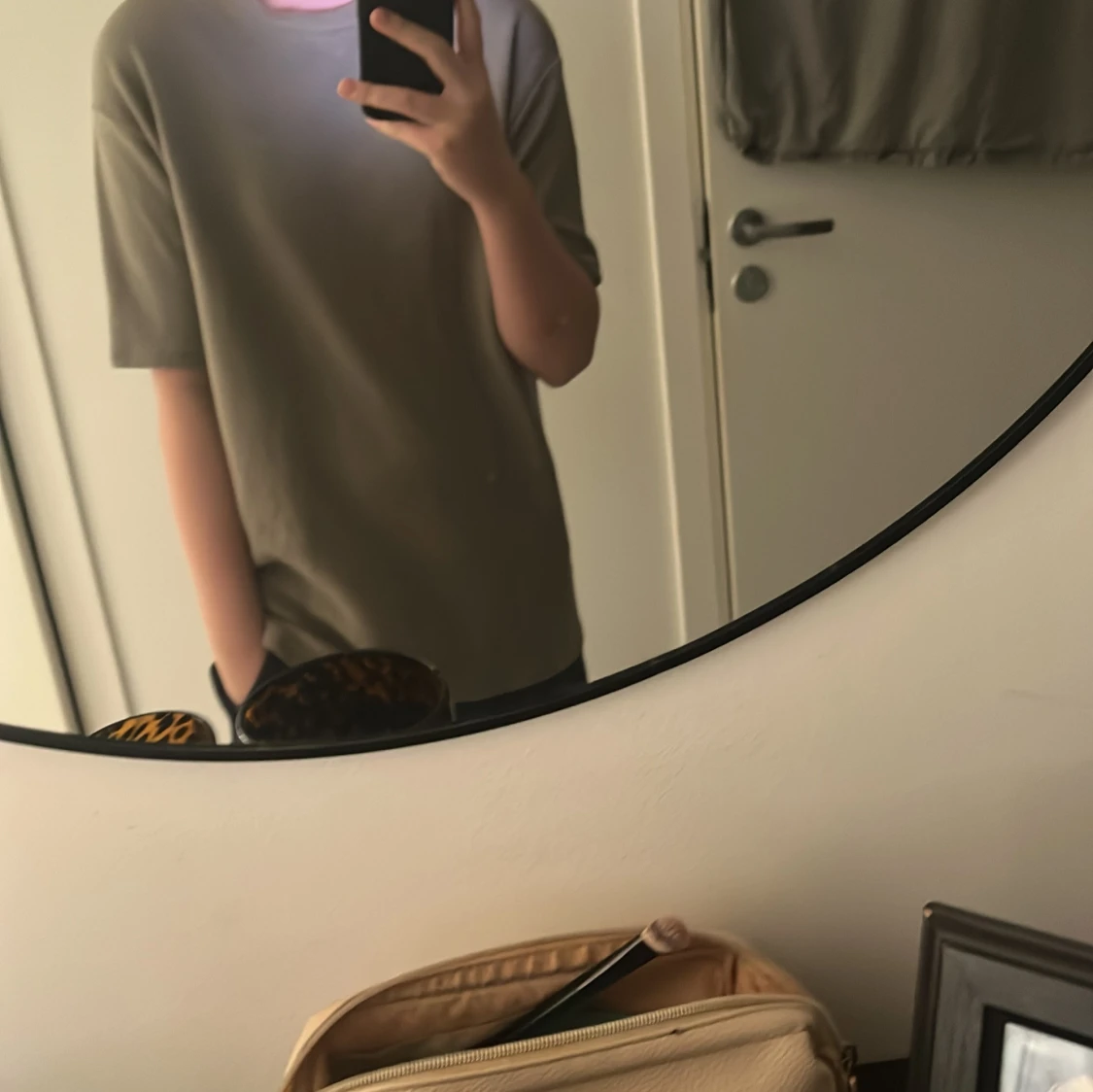 Typ oliv grön randig/sträckig t-shirt - 3