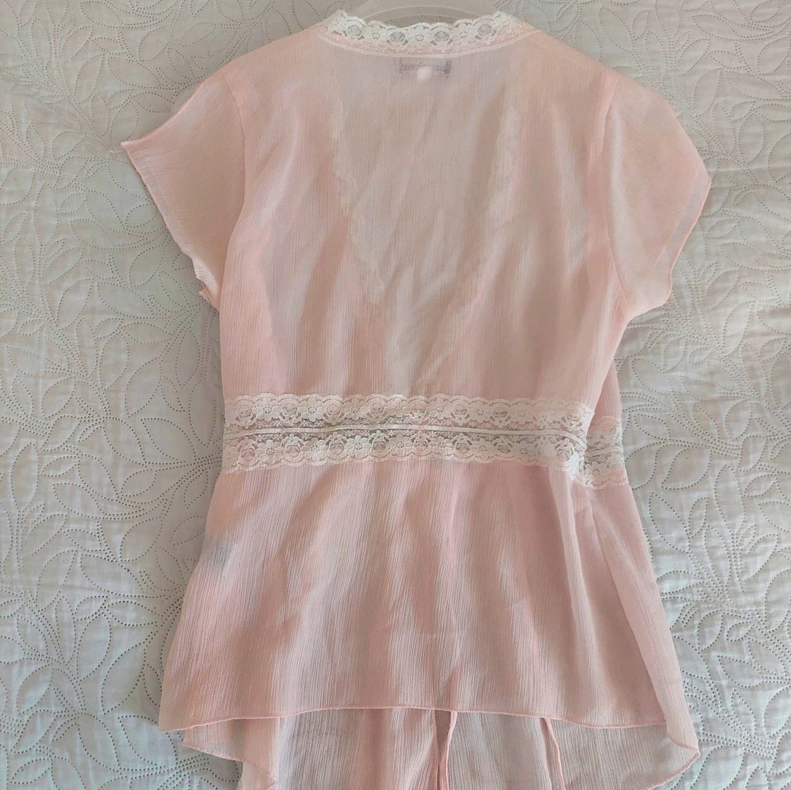 Söt rosa omlott topp med spets - 2
