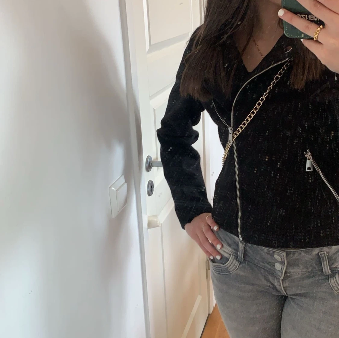 Svart kappa från About You