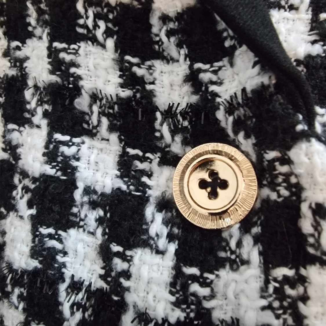 Svartvit rutig kappa från Shein - 1