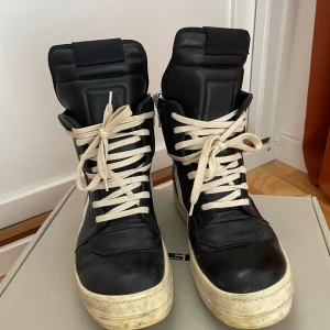 Rick Owens Geobaskets - Rick Owens geobaskets in good condition (minor scuffs on the back of the left shoe). These have been worn, but well cared for. Size 37, purchased  new directly from RO retailer in Hong Kong in 2017. Can show receipt upon request. Authentic (like all my items).