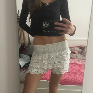 Söta spetsshorts - Så fina lågmidjade spetsshorts🤗💕💕 